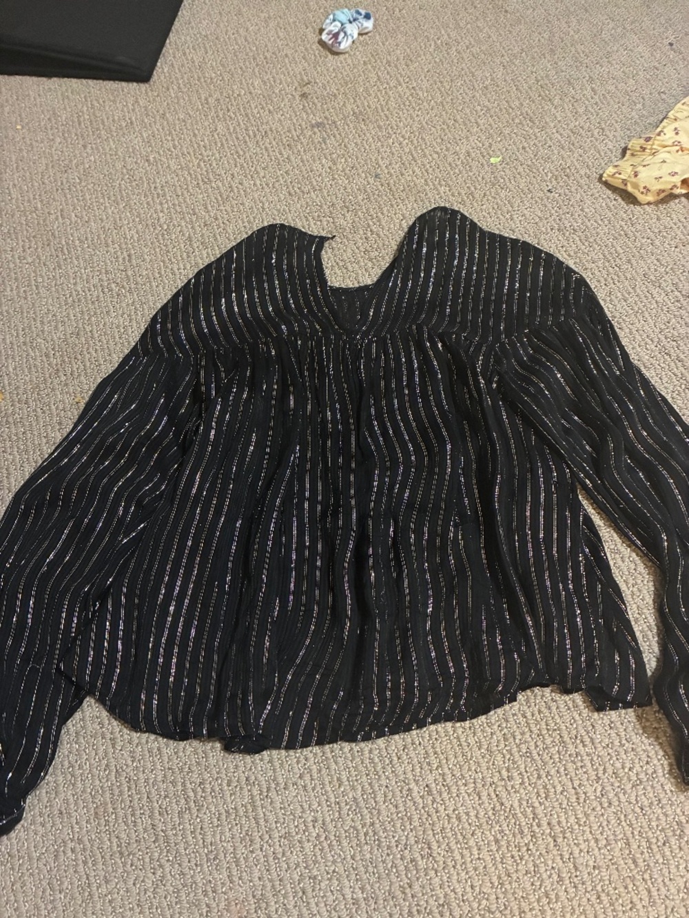 THREE SHIRTS - Picture 6 of 9